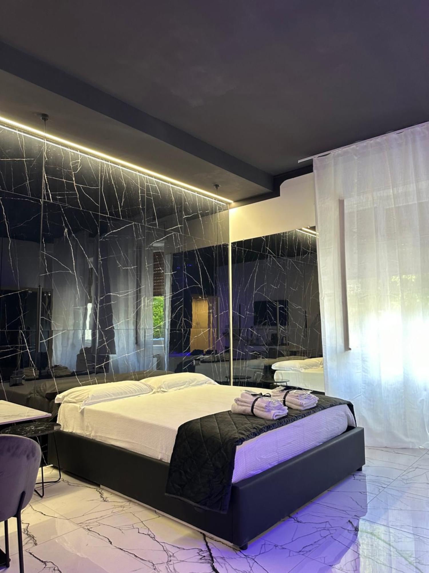 Milan Hub Private Spa Ngoại thất bức ảnh